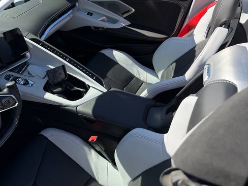 Used 2024 Chevrolet Corvette E-Ray w/ ZER Performance Package image 28