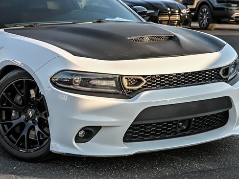Used 2018 Dodge Charger R/T w/ Dynamics Package RWD image 2