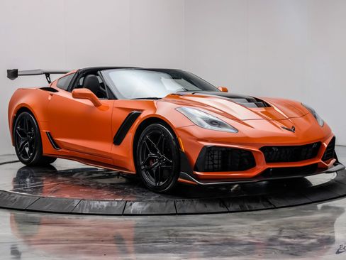 Used 2019 Chevrolet Corvette ZR1 RWD image 29