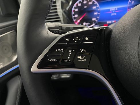 Certified 2026 Mercedes-Benz GLE 450 4MATIC image 17