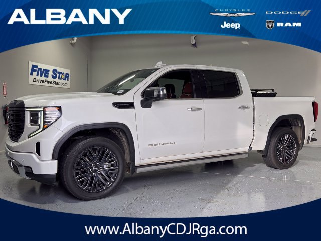 Used 2022 GMC Sierra 1500 Denali Ultimate AWD/4WD image 1