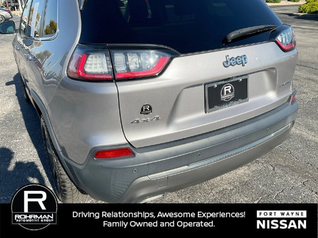 Used 2019 Jeep Cherokee Limited AWD/4WD image 30