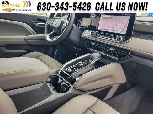 New 2026 Chevrolet Colorado ZR2 w/ Technology Package image 17