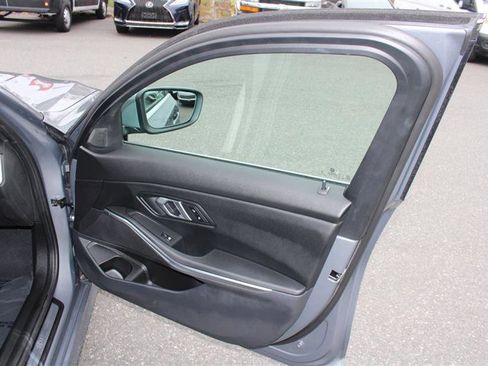 Used 2025 BMW 330i 330i image 16