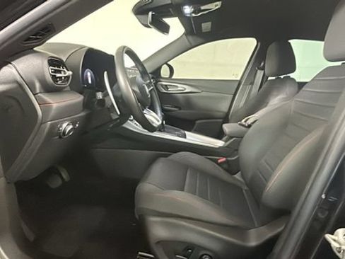 Used 2024 Dodge Hornet R/T w/ Tech Pack w/o Parking AWD/4WD image 10