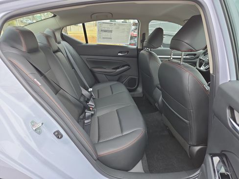 New 2025 Nissan Altima 2.5 SR image 14