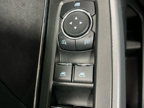 Used 2025 Ford F150 XLT w/ Equipment Group 302A MID image 24