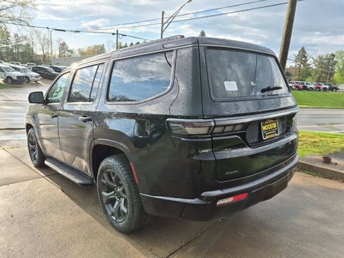 New 2026 Jeep Grand Wagoneer 4WD image 3