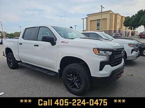 Used 2024 Chevrolet Silverado 1500 LT Trail Boss w/ Protection Package AWD/4WD image 8
