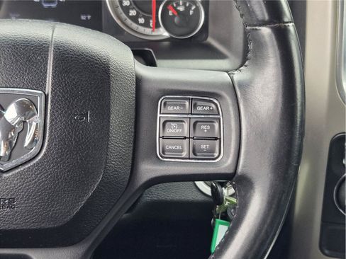 Used 2015 RAM 1500 Lone Star RWD image 26