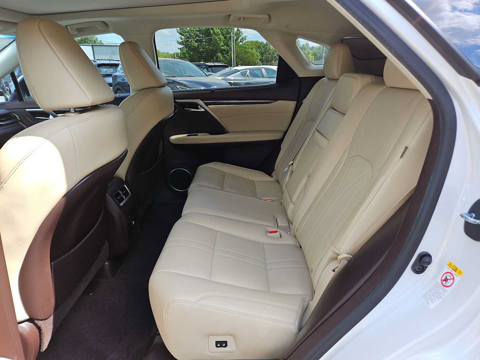 Used 2017 Lexus RX 350 FWD w/ Luxury Package image 18