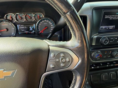 Used 2018 Chevrolet Silverado 1500 LTZ Z71 w/ LTZ Plus Package AWD/4WD image 20