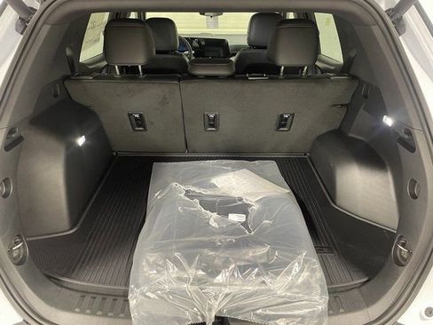 New 2026 Chevrolet Equinox RS w/ LPO, Floor Liner Package image 24