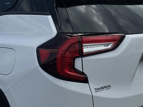 Used 2024 GMC Terrain AT4 w/ Infotainment Package II image 11