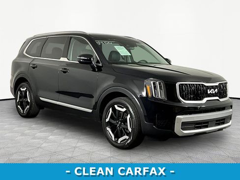 Used 2024 Kia Telluride EX w/ EX Captain's Chair Package FWD image 3