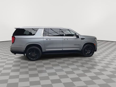 Certified 2024 GMC Yukon XL Denali w/ Advanced Technology Package AWD/4WD image 45