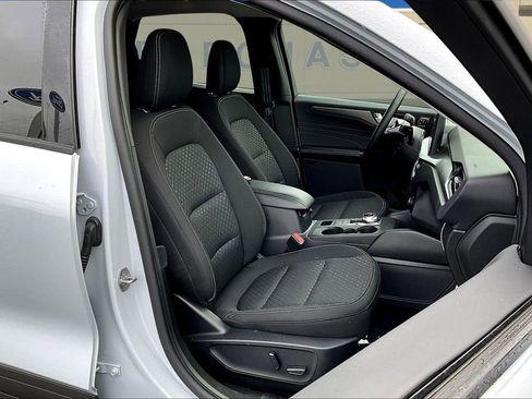 New 2025 Ford Escape Active w/ Active Premium Tech Pack image 11