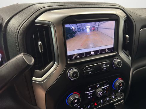 Used 2020 Chevrolet Silverado 1500 LT Trail Boss image 20