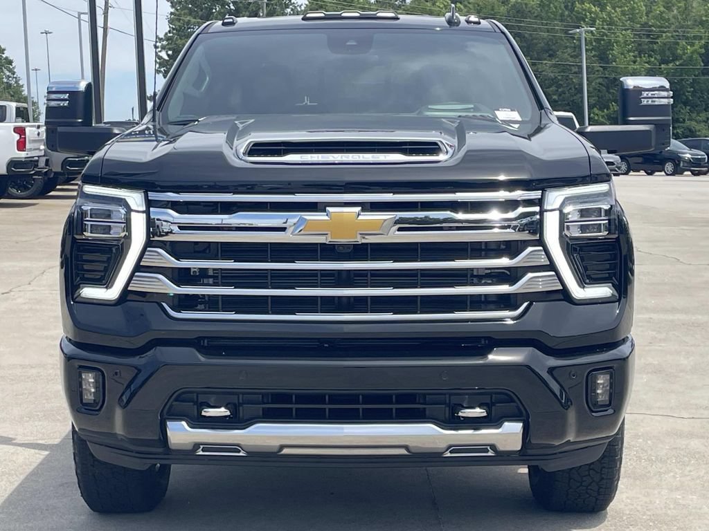 New 2026 Chevrolet Silverado 2500 High Country w/ High Country Premium Package AWD/4WD image 6