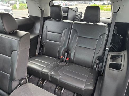 Used 2020 GMC Acadia SLT FWD image 26