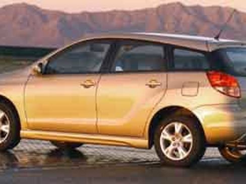Used 2004 Toyota Matrix XR w/ Extra Value Pkg 2 AWD/4WD image 1