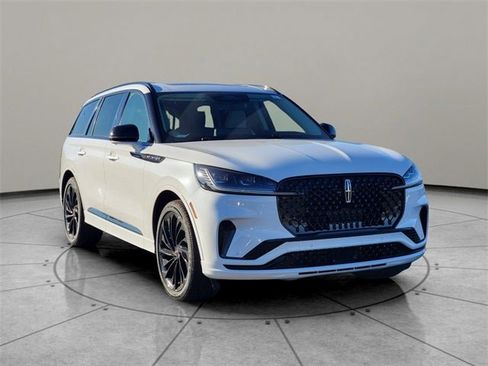 New 2026 Lincoln Aviator Reserve image 14