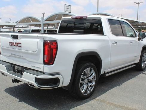 Used 2023 GMC Sierra 1500 Denali w/ Denali Reserve Package AWD/4WD image 3