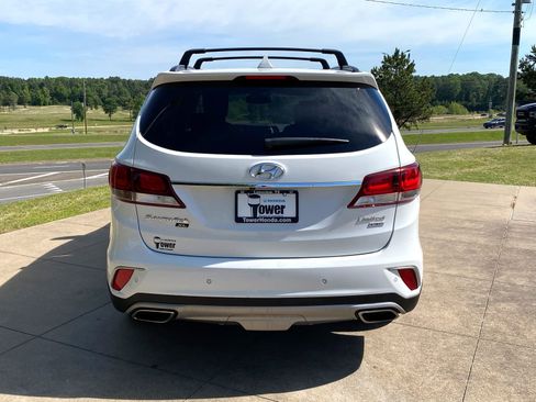Used 2019 Hyundai Santa Fe XL image 5