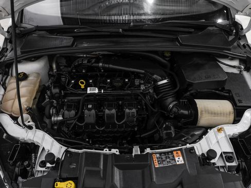 Used 2017 Ford Focus ST FWD image 49