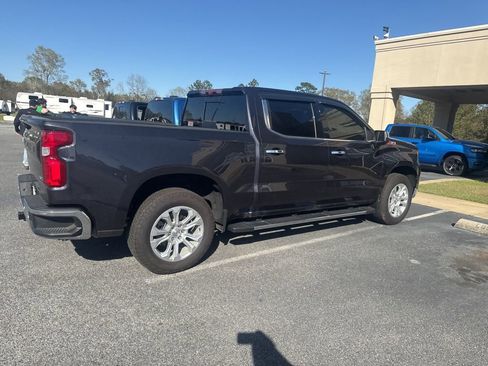 Used 2024 Chevrolet Silverado 1500 LTZ image 9