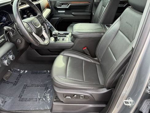 Used 2024 GMC Sierra 1500 Denali AWD/4WD image 10