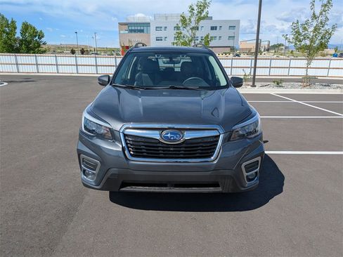 Used 2021 Subaru Forester Limited w/ Popular Package #3 image 9