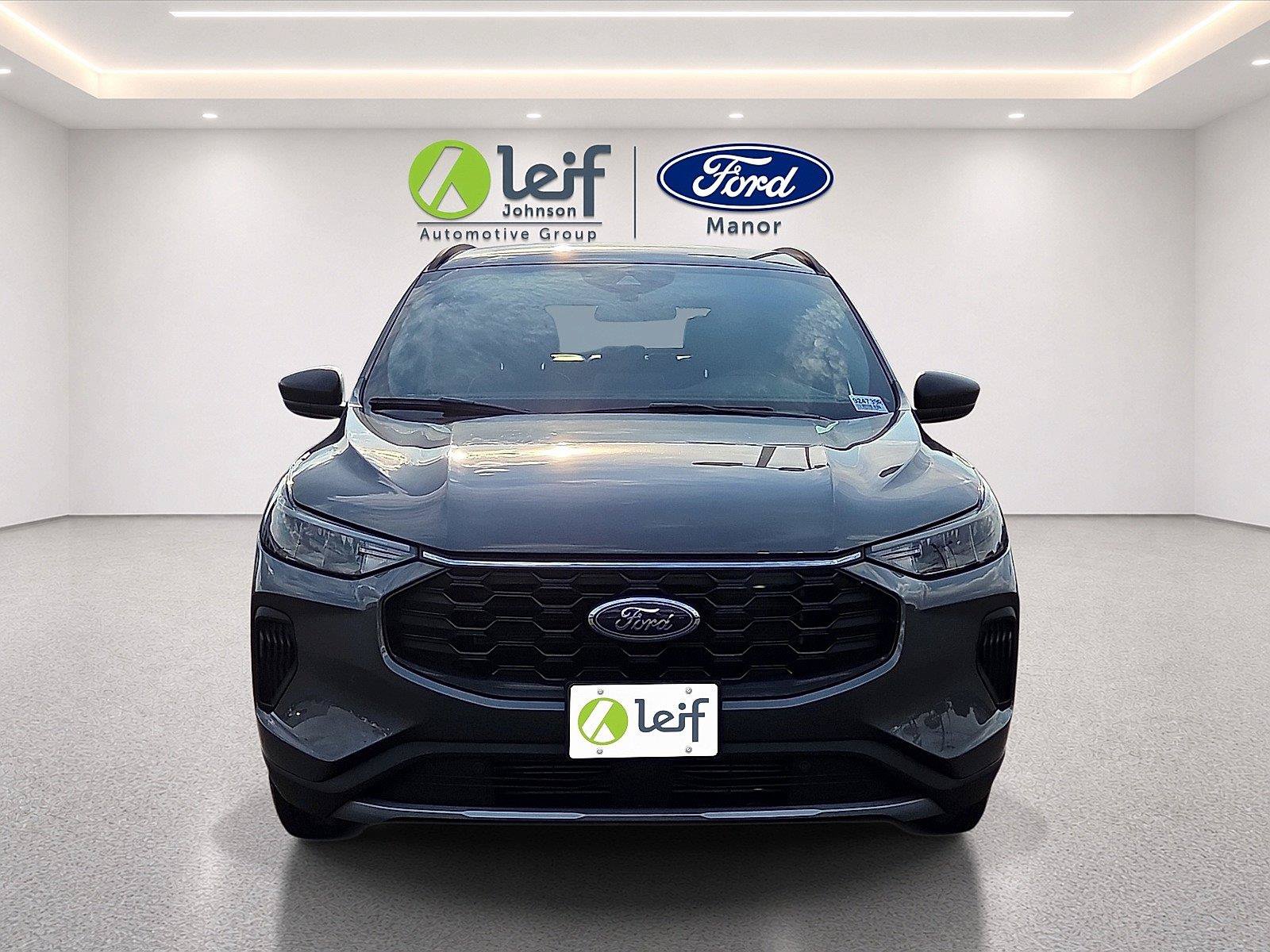 Certified 2025 Ford Escape ST-Line FWD image 2