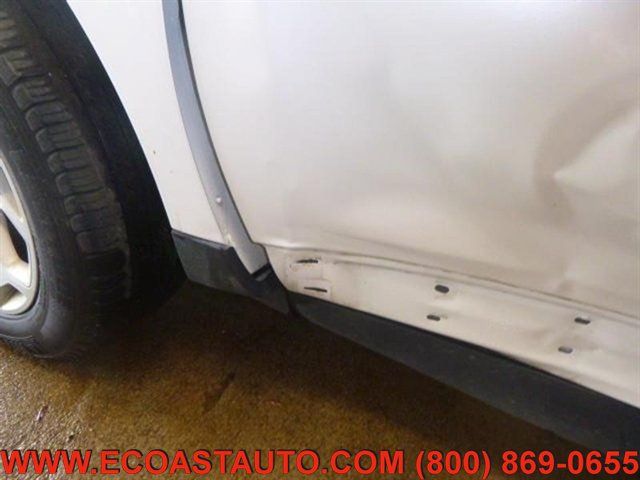 Used 2013 Ford Edge SEL AWD/4WD image 12