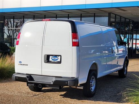 New 2025 Chevrolet Express 3500 Extended w/ Driver Convenience Package image 5