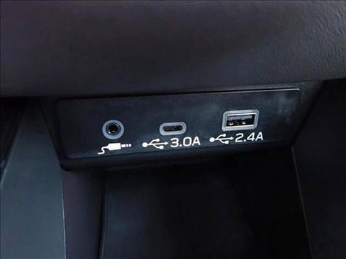 Used 2025 Subaru Outback Onyx Edition image 21