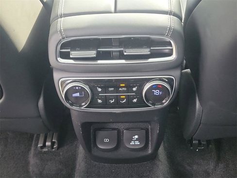 Used 2023 Genesis GV80 3.5T w/ Prestige Package image 29