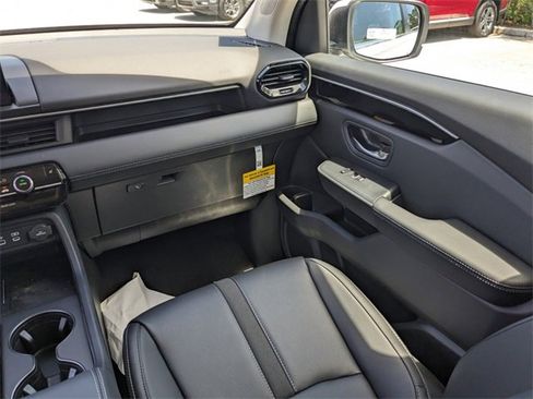 New 2025 Honda Pilot EX-L image 15