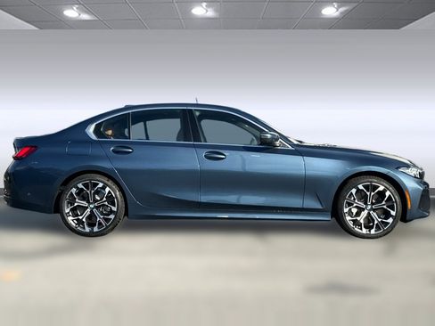 Used 2026 BMW 330i Sedan w/ Premium Package RWD image 8