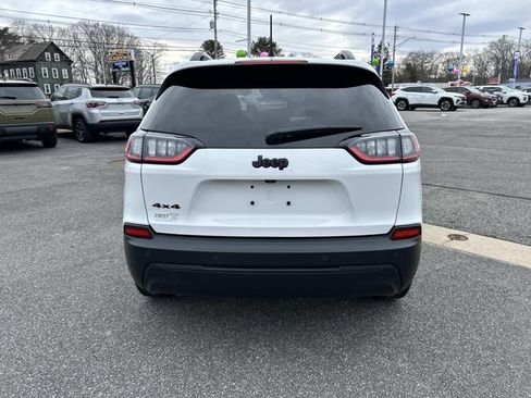 Used 2023 Jeep Cherokee Altitude Lux image 4