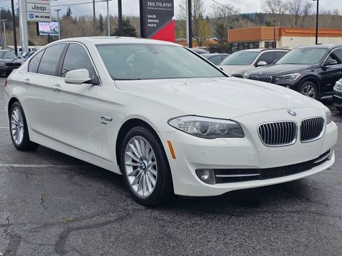 Used 2012 BMW 535i xDrive Sedan image 7