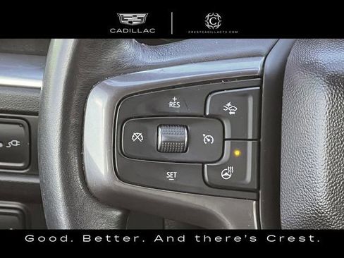 Used 2022 Chevrolet Suburban RST w/ Luxury Package image 12