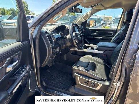 Used 2020 RAM 1500 Laramie AWD/4WD image 15