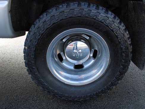 Used 2004 Dodge Ram 3500 Truck SLT w/ Sport Appearance Group image 20