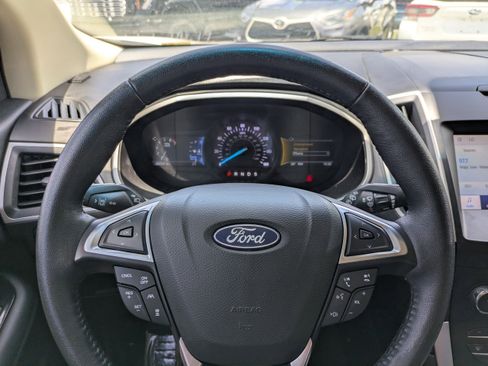 Used 2019 Ford Edge SEL w/ Equipment Group 201A FWD image 23