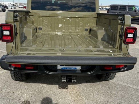 New 2026 Jeep Gladiator Rubicon image 19