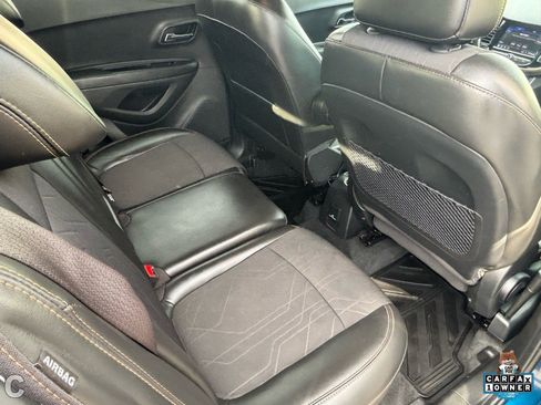 Used 2020 Chevrolet Trax LT w/ Driver Confidence Package image 26