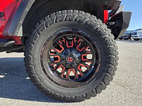 Used 2020 Jeep Gladiator Sport w/ Quick Order Package 24S image 29