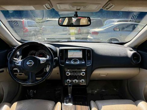 Used 2014 Nissan Maxima 3.5 SV w/ Premium Package image 18