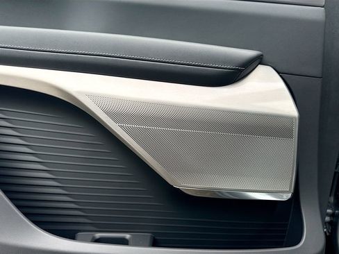 New 2026 Cadillac Vistiq Luxury image 19